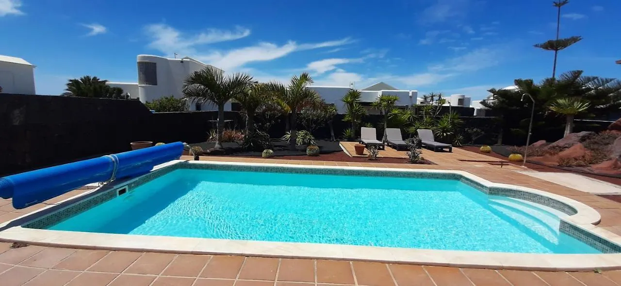 Villa Adais Playa Blanca